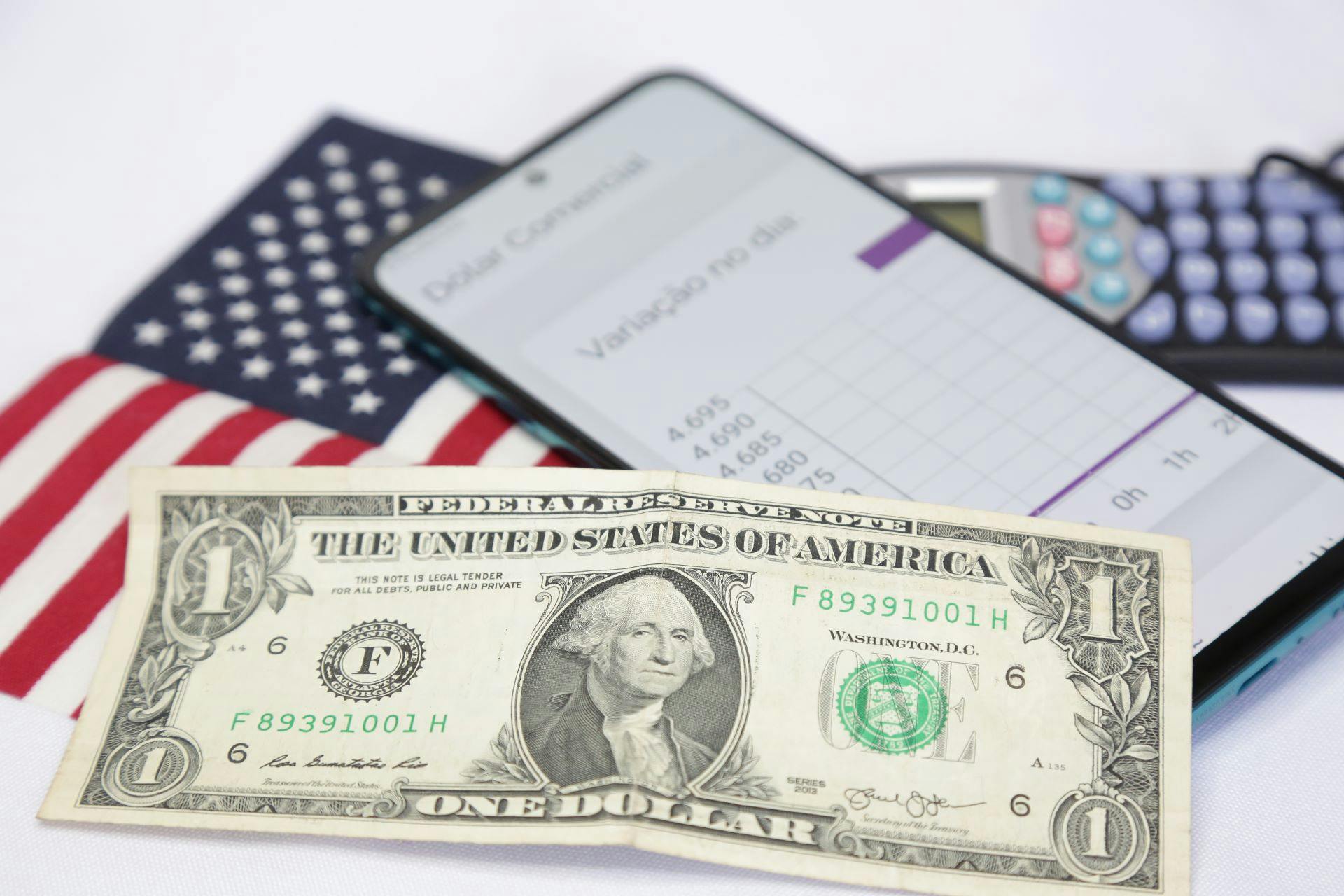 ¿Qué considerar al elegir una app para cambiar dólares?